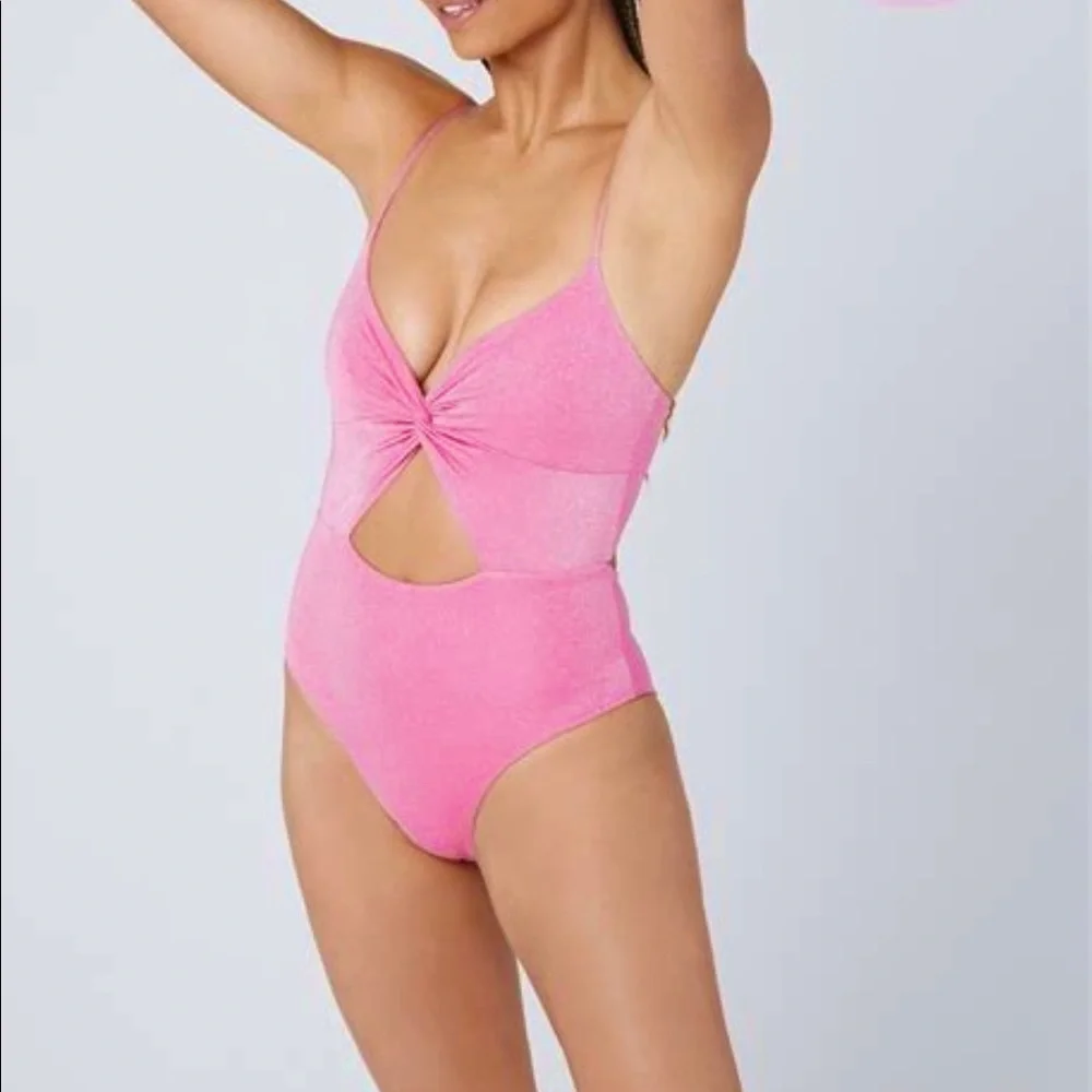 NWT L*SPACE Kyslee One Piece Classic Malibu Barbie Swimsuit - Picture 6 of 10